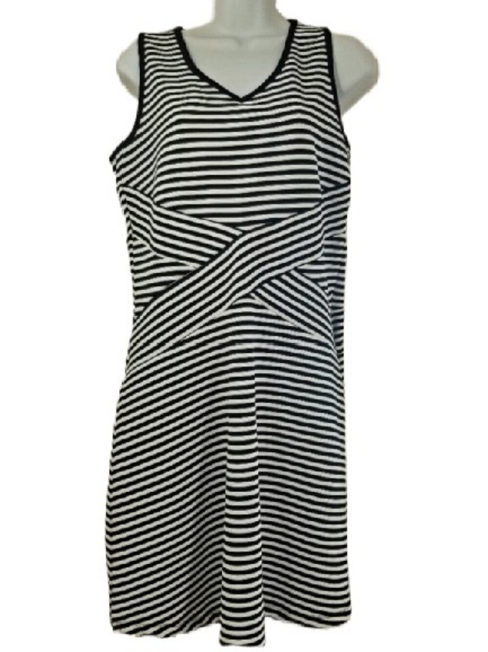 Point Zero Medium Striped Black & White Sleeveless V-Neck Stretchy Medium Dress